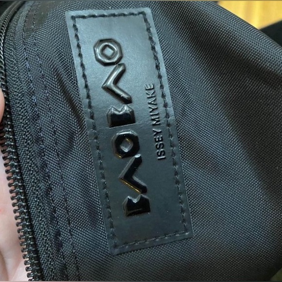 Issey Miyake cherry pink Baobao bag - Picture 2 of 7